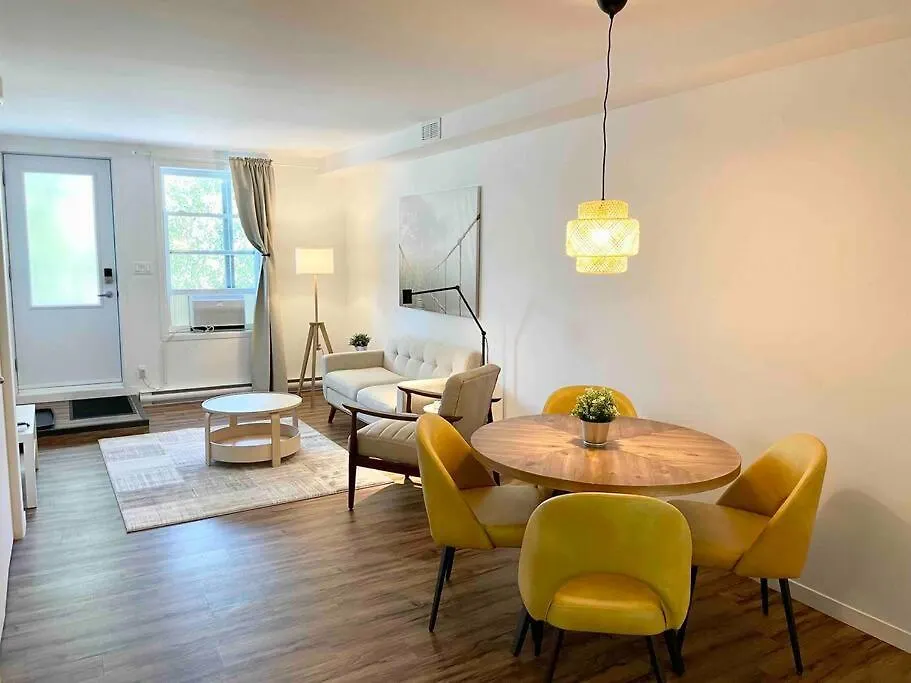 Le Trio Gourmand De La 3E Avenue Apartment Quebec City