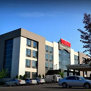 Grand Times - Aeroport De Hotel